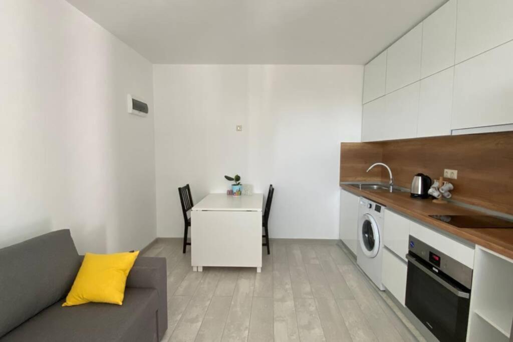 וארנה Lola Seaview Guest House. Уютный Домик В Варне מראה חיצוני תמונה