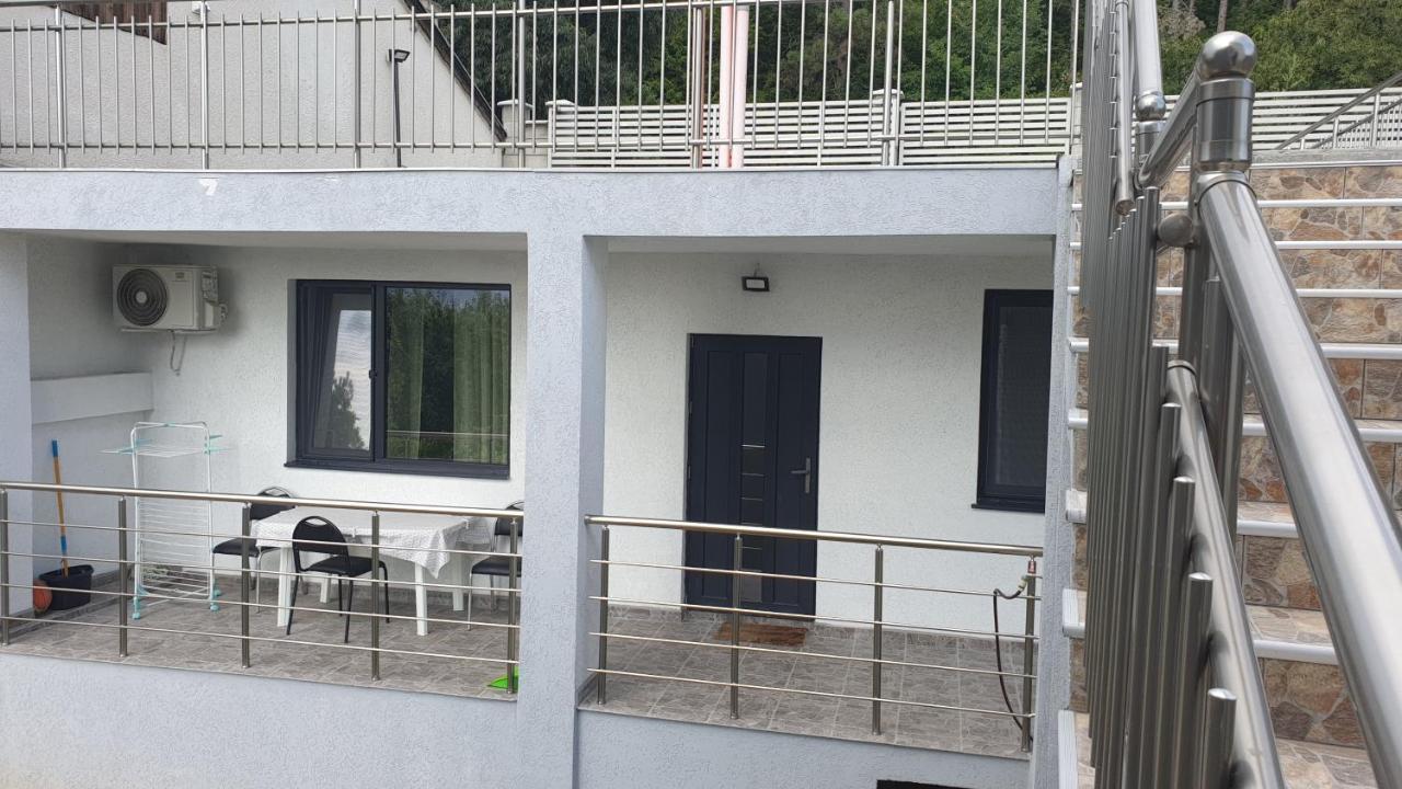 וארנה Lola Seaview Guest House. Уютный Домик В Варне מראה חיצוני תמונה